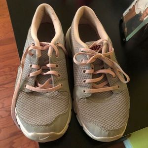 Grey and Pink Nike tennis shoes